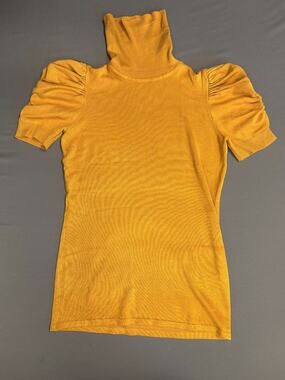 80 Park Women's Short Sleeve Sweater Size Small Mustard Turtleneck